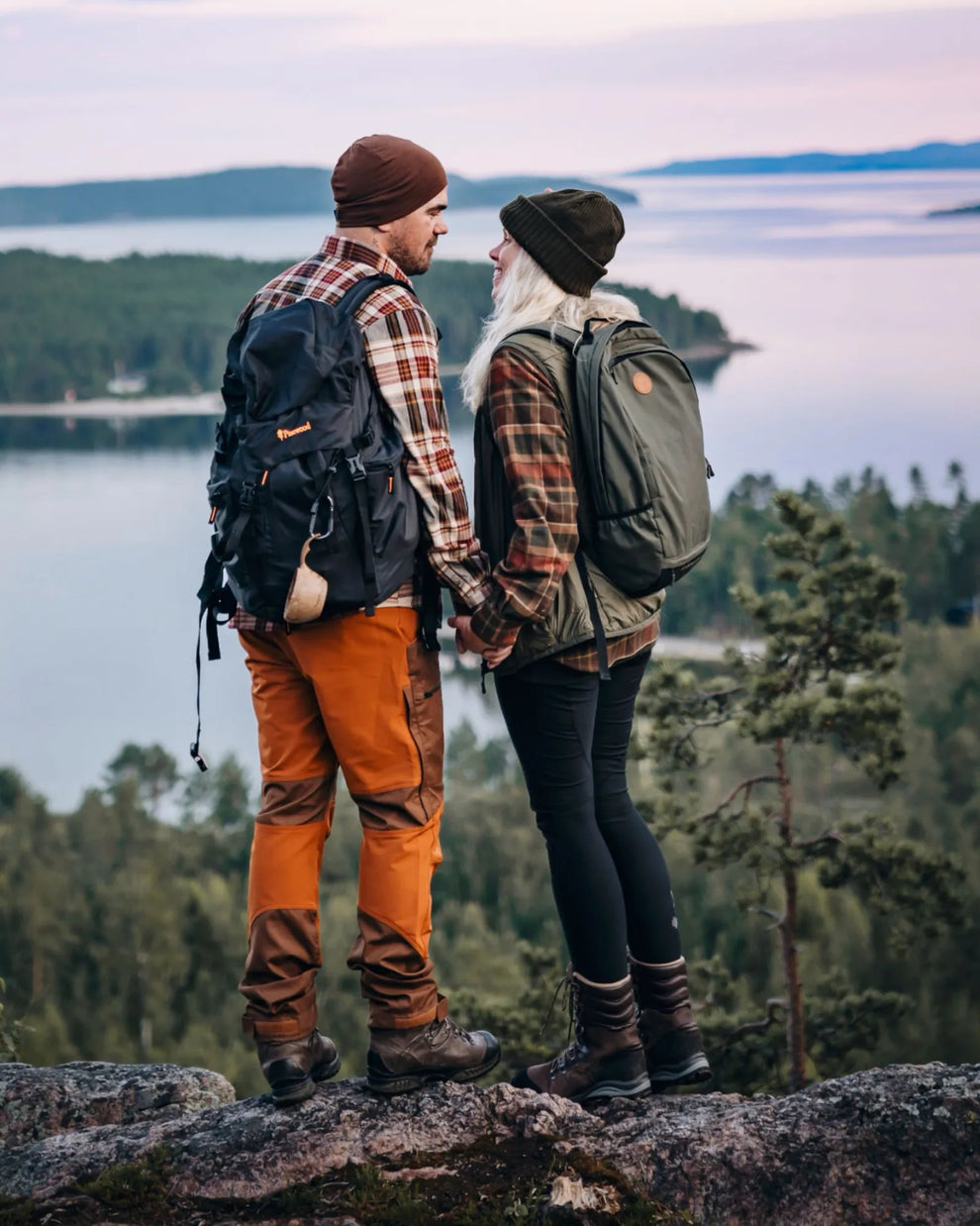 9934-205-40-1_Pinewood